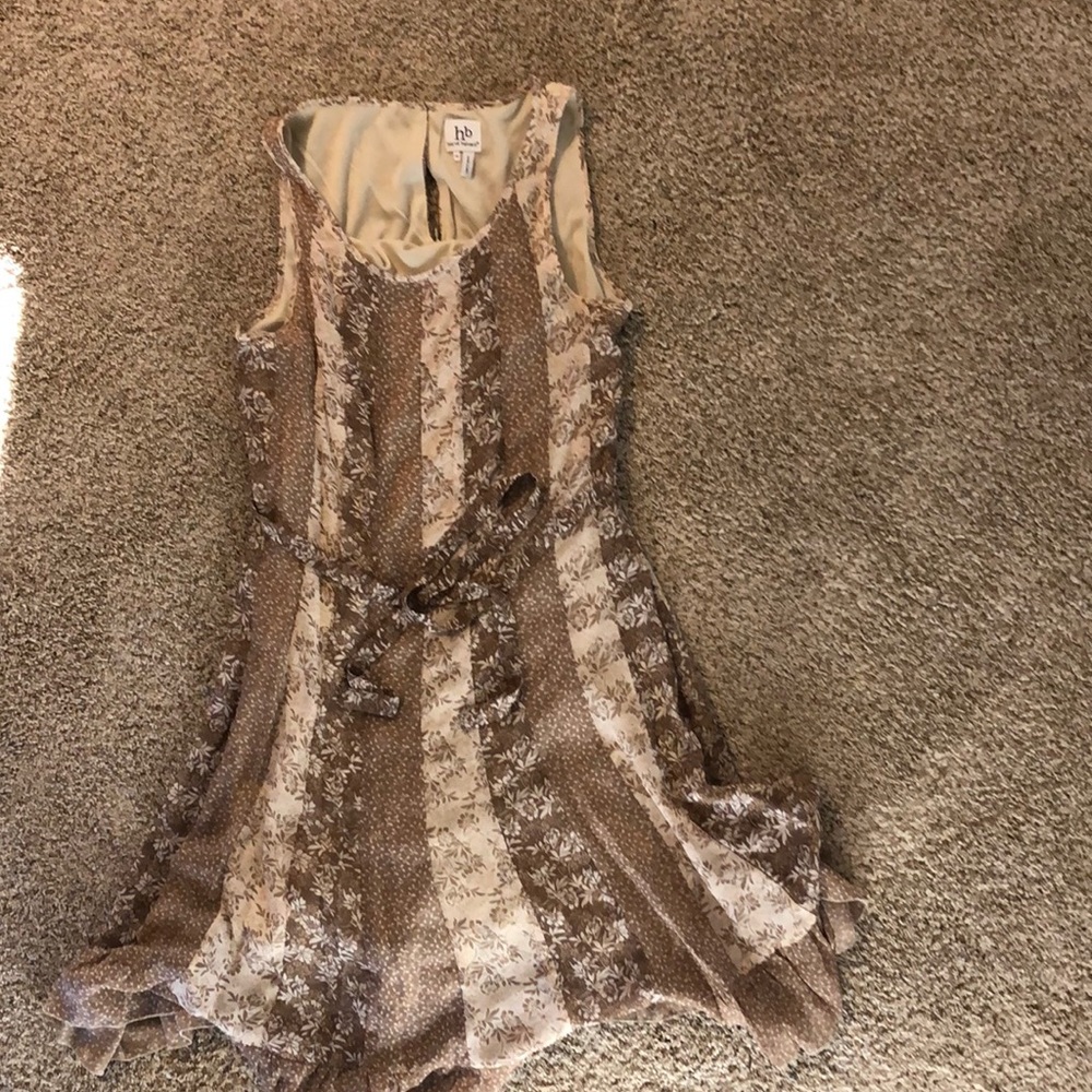Harve Benard size 8 chiffon dress
